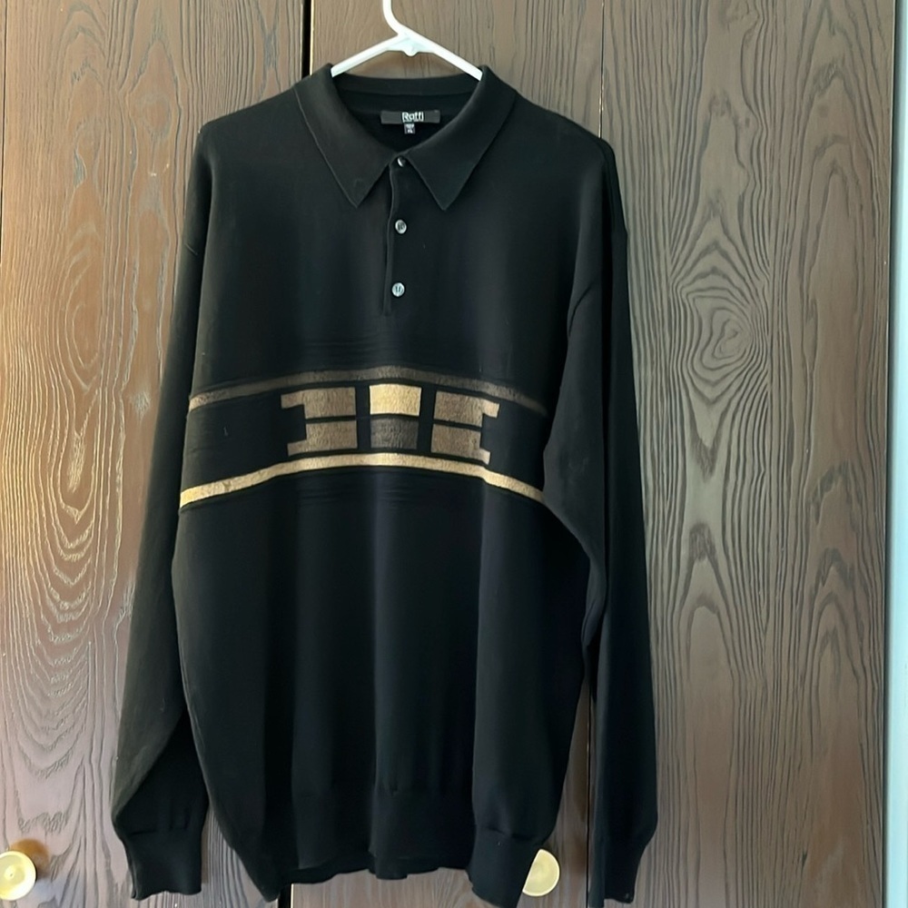 Raffi línea homo Men’s Merino wool black long sleeved sweater. Size XL